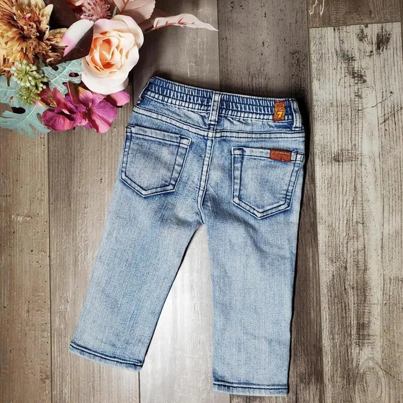 7 For All Mankind Light Blue Acid Wash Jeans Size 12m NWOT - Picture 1 of 10